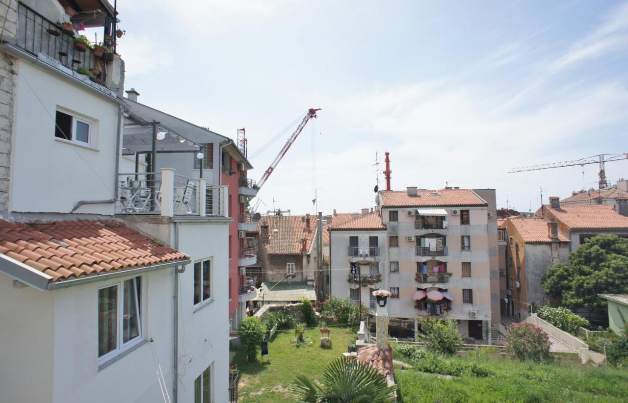Top Central Apartments Пула Екстериор снимка