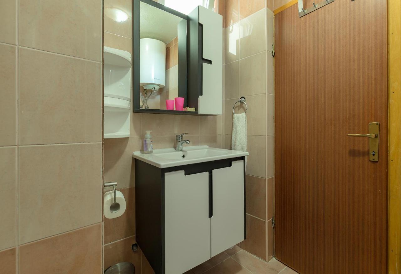 Top Central Apartments Пула Екстериор снимка